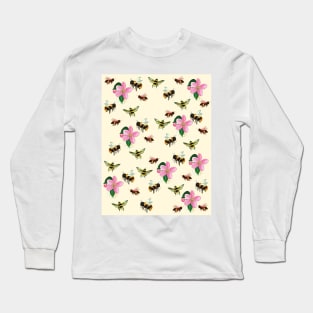 Bees, so many Honey Bees and Bumblebees Long Sleeve T-Shirt